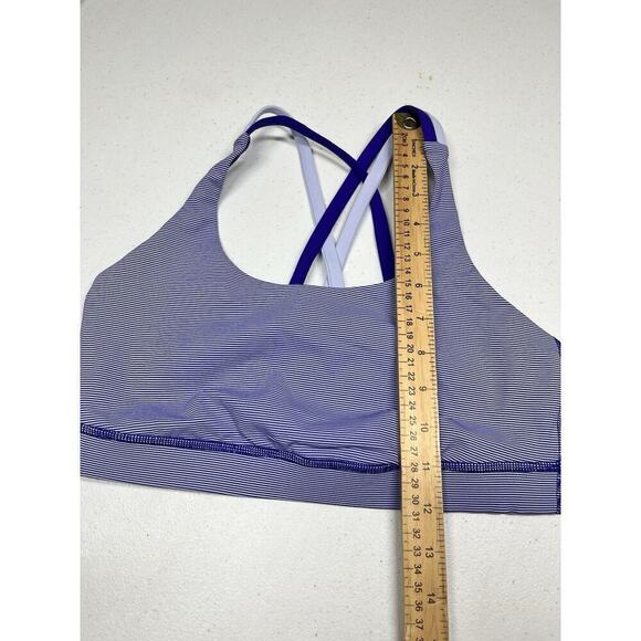 Lululemon Purple Striped Energy Strappy Work Out Sports Bra Size 8 - Picture 5 of 5